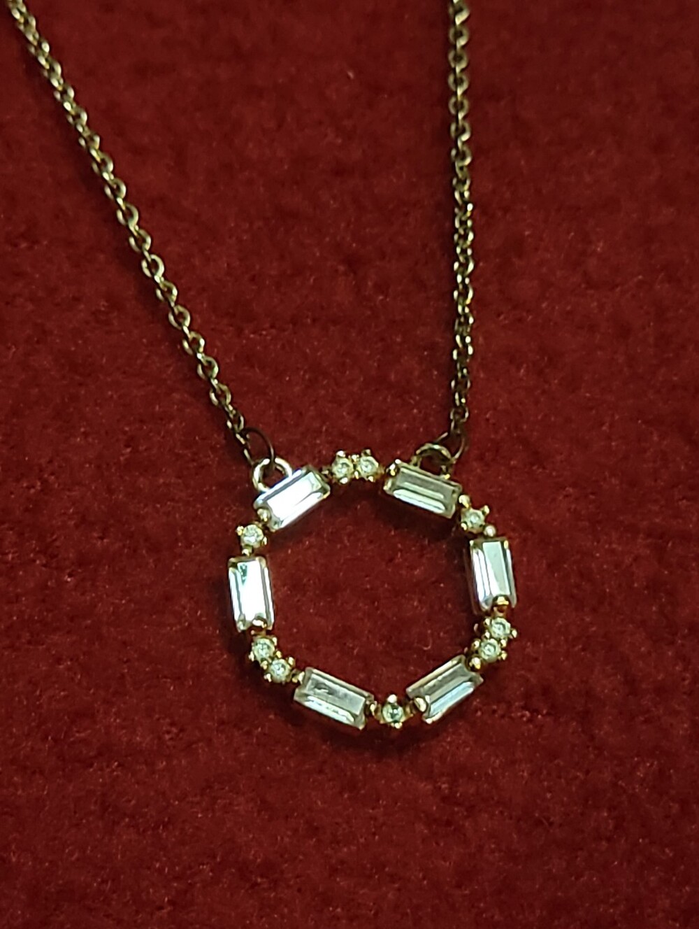 Crystal Wreath Necklace